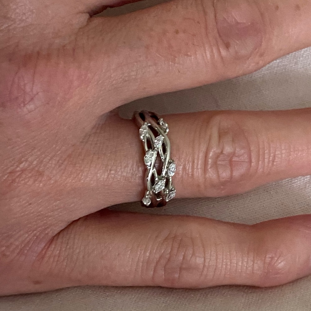 Platinum Blooming Willow Diamond Ring - Picture 3 of 5